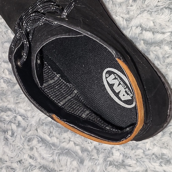 AM Shoe Company Chukka Boot - Picture 2 of 4